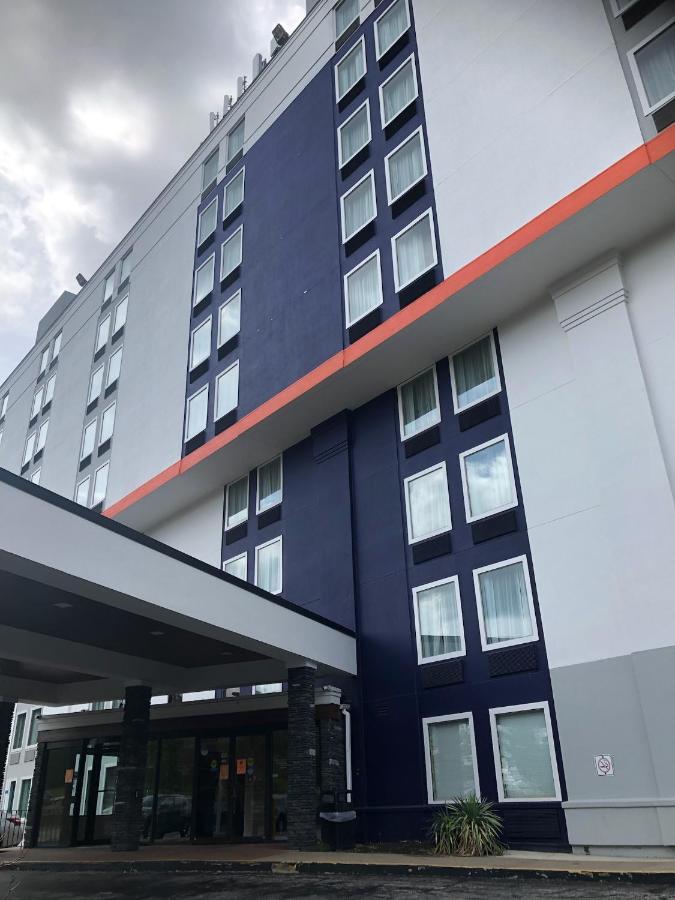Comfort Inn & Suites Alexandria West Eksteriør billede