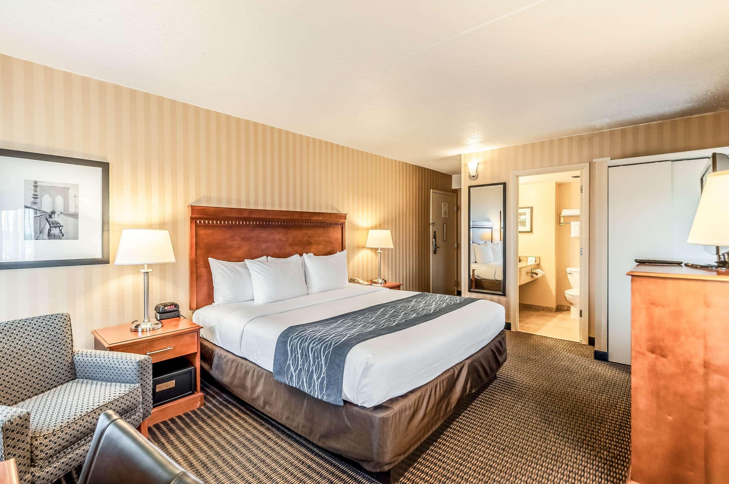 Comfort Inn & Suites Alexandria West Eksteriør billede
