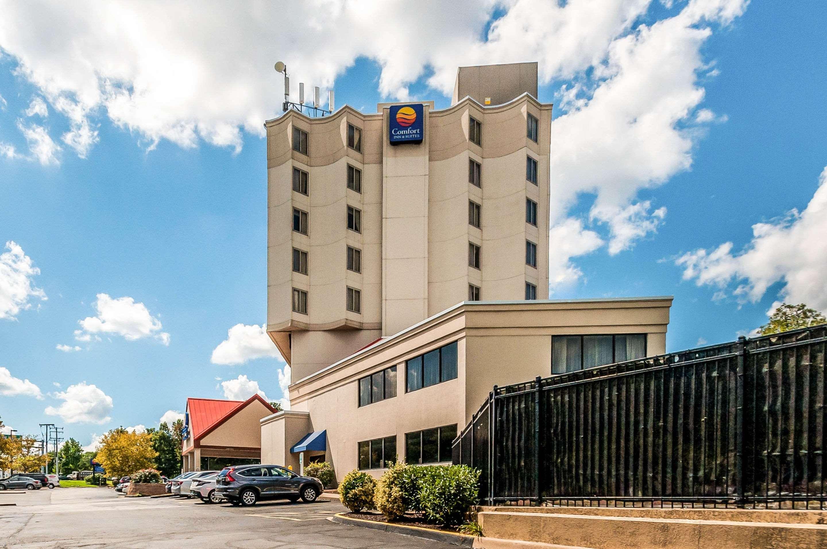 Comfort Inn & Suites Alexandria West Eksteriør billede